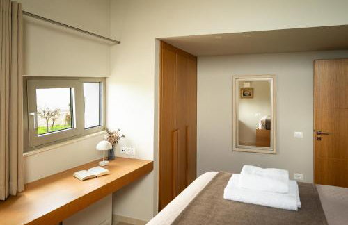 Villa - Sleeps 10 - Pool - Parking - Pool Table - Foto 15