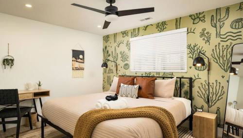 Wild West Disco Haus 2! New Hot Tub, Patio + Gym - Foto 5