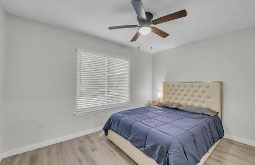 Cozy 5BR Home Sleeps 12 Near Downtown Austin and Tesla - Foto 7