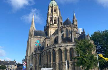 Cosy getaway in historic Bayeux - Photo 19