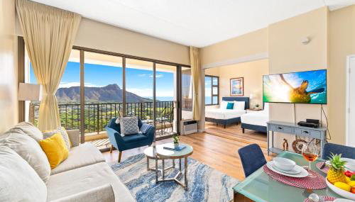 Diamond Head and Partial Ocean views with 2 Beds and Parking - Foto 2