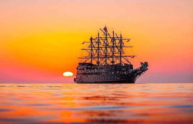 Crociera al tramonto Alanya con cena, nuoto e schiuma party - Foto 1