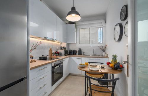 The rock view apartment - Photo 8