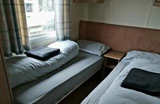 Honey Cottage Caravan Park - Foto 39