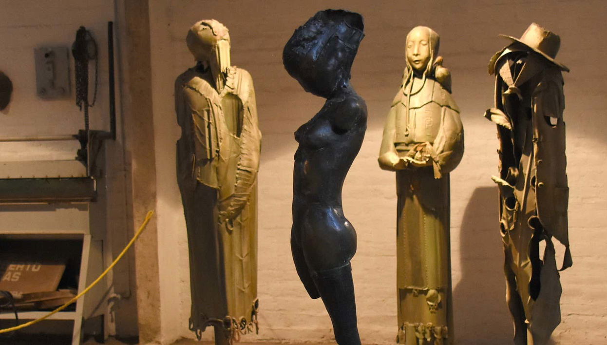 Visita a la Casa del Escultor Roberto Rosas