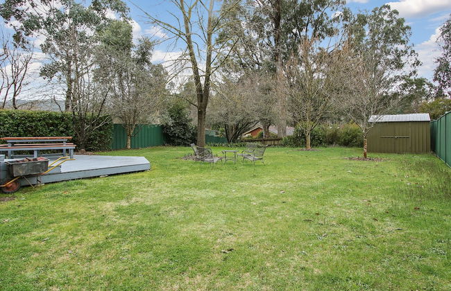 R & R in Bright - Short walk to town - Foto 13