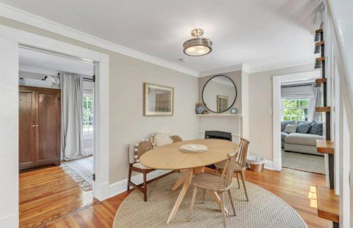 Newly Renovated Carriage House - Foto 13