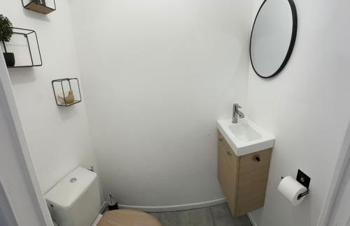 Petite maison en pierre au pied de la voie verte - Foto 10