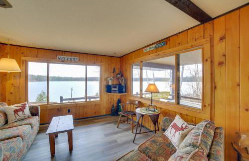 Lakefront Cabin with Private Dock and Beach! - Foto 5