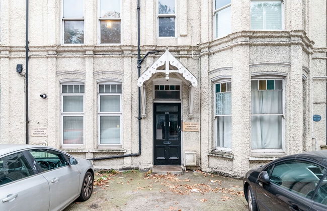 Beautiful One Bed Abode in the South West - Foto 24