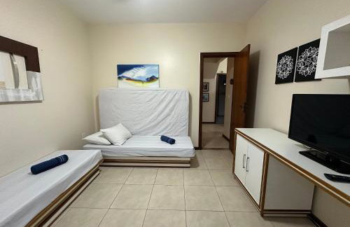 Casarão com quintal na quadra da praia | ROCM1217 - Foto 29
