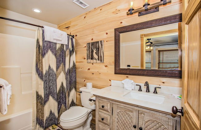 Splashing at the Bluffs - Foto 26