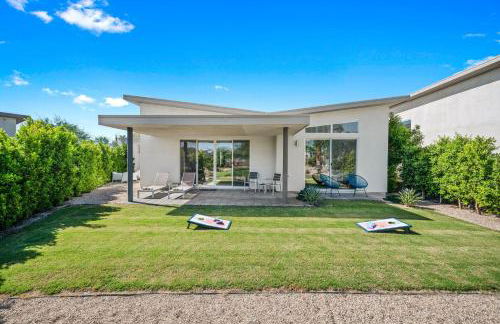 1 mi from Tennis Garden - Corn hole - Pool Access - Foto 31