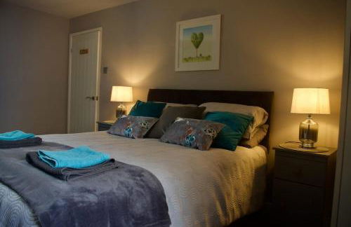 Converted Stables at Peaceful Family Farm Stay - Photo 6