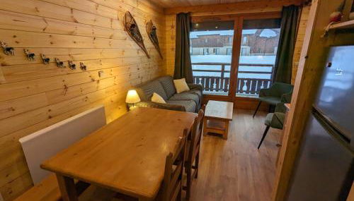 SOLEIL DES ECRINS Puy Saint Vincent 1800 appart 4 pers refait neuf - Foto 2