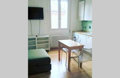 House Bologna Stazione Mazzini flat x 2 - Foto 14
