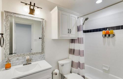 Impressive 5BR 3,5BA Holiday Home with Pool, Game Room & Cinema Room - Foto 32