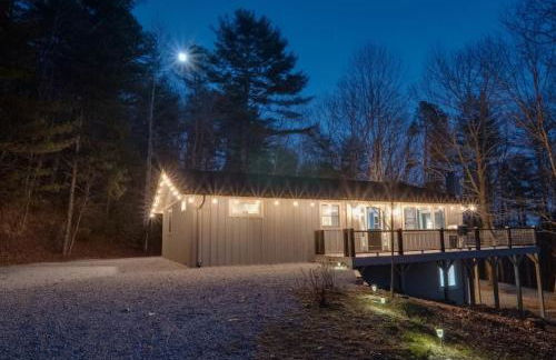 Blue Ridge Hideaway at Lake Toxaway with Hot Tub - Foto 33