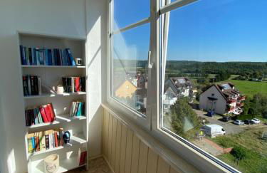 Apartment mit Loggia und Traumblick - Foto 6