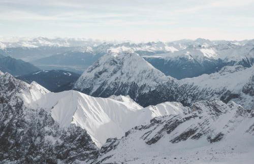 Naturnahes Familienchalet mit Garten - Wifi - Netflix - nur 15 Minuten vom Chiemsee und 35 Minuten von München entfernt - Foto 33