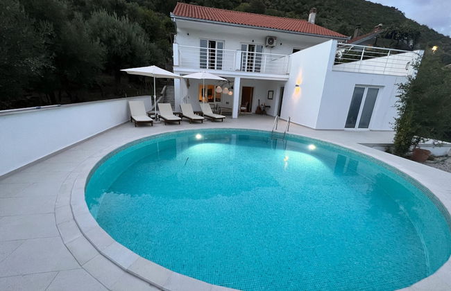 Remarkable 4-bed Villa in Denovici - Foto 11