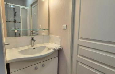 Le Clos Des Farges #Clim#Parking#Terrasse Meublé classé 3étoiles - Foto 12