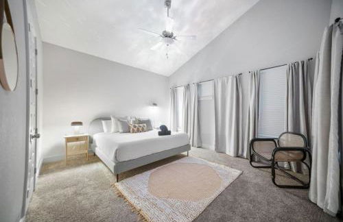 Modern and lux 4B House with Office 20 min to DT - Foto 13