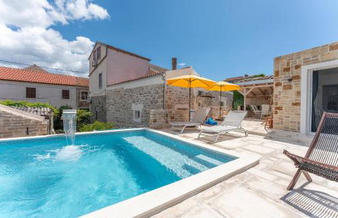 Amazing Home In Ugrinic - Foto 7