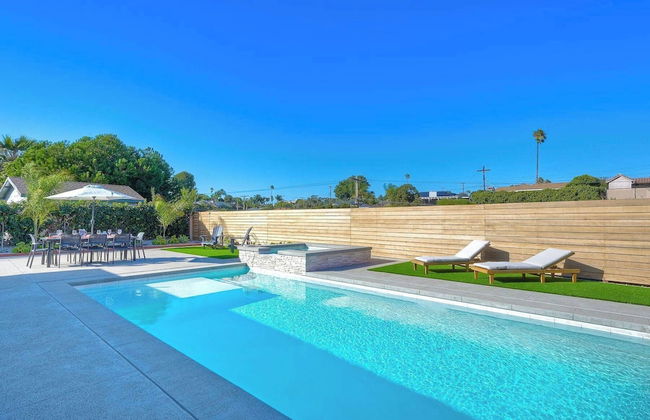 Immaculate 3 BDR in Oceanside - Private Pool & Spa - Photo 40