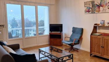 Chez Isabelle et Florent - Logis Familial du Lac - Foto 4