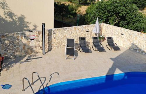 Iva apartman sa bazenom - Foto 1