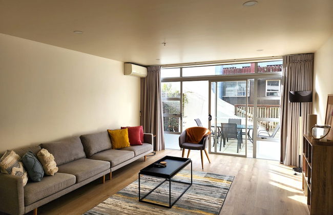 U Suites on Jessie - Photo 18