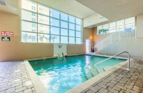 Crystal Shores West Condos by Hosteeva - Foto 46