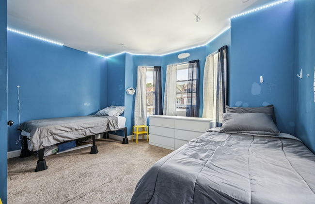 Elegant 5br Townhome In Prime Location 5 Bedroom Townhouse by RedAwning - Foto 6