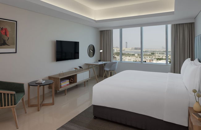 Staybridge Suites Dubai Internet City by IHG - Photo 29