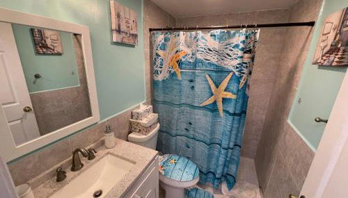 2BR Comfortable Downtown House Near Beach and More - Foto 2