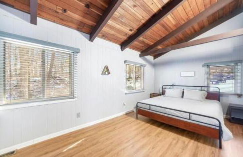 Peaceful 4 Bedroom Home located near Lake - Foto 5