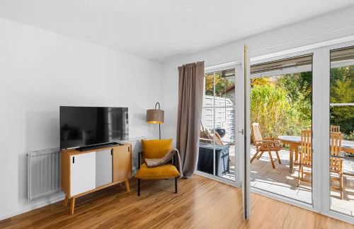 EG Apartment - WLAN - Terrasse - Parkplatz - Photo 1