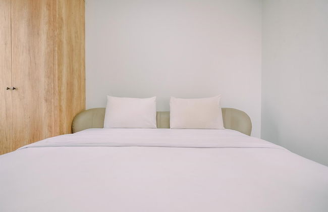 Modern Look And Comfy 2Br Transpark Cibubur Apartment - Foto 1