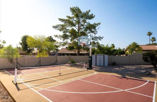 Pickleball & Mini Golf Karaoke Game Room - Foto 10