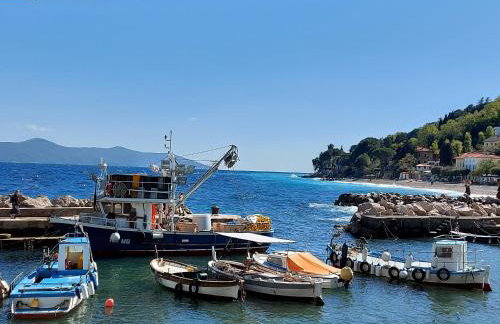 Modern and cosy apartment Ivana with a beautiful seaview - Photo 36