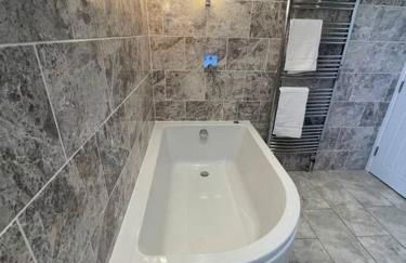 Superb base for exploring Cornwall and Plymouth - Photo 14