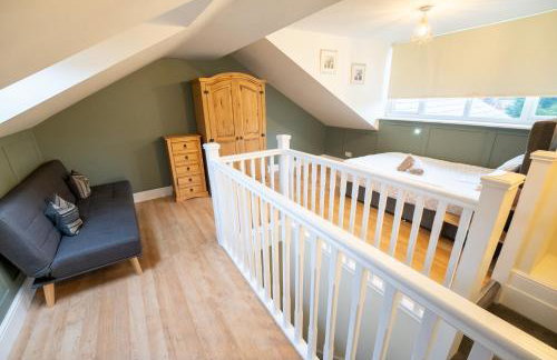 Contractor Friendly 4BR House Ideal for Long Term Stays - Foto 15