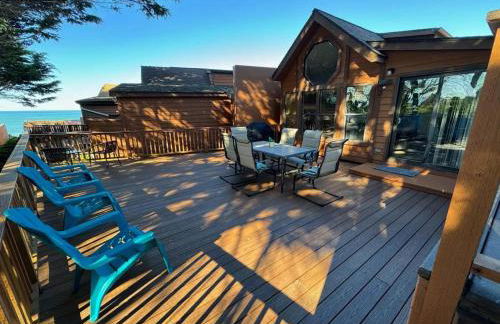 Oceanview Cabin 19 Jacuzzi Large Deck w Seating - Foto 2