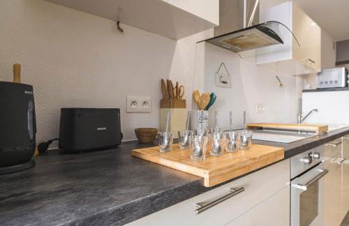 Tys Home, maison spacieuse avec parking - Foto 14