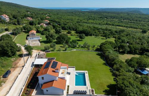 Villa Astrid***** - Photo 8