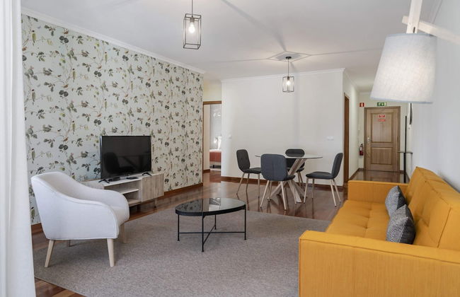 By the Sea, Reis Magos IV - Foto 16