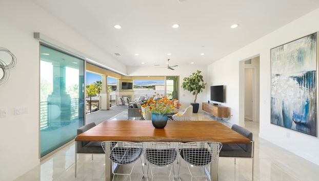 A Luxurious Oasis Experience in Desert Palm - Foto 2, Habitación