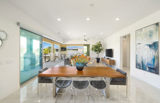 A Luxurious Oasis Experience in Desert Palm - Foto 27