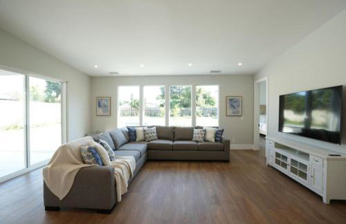 Beautiful Home with 4 bedroom, 2 bathrooms-full amenities - Foto 25